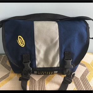Timbuk2 small messenger bag